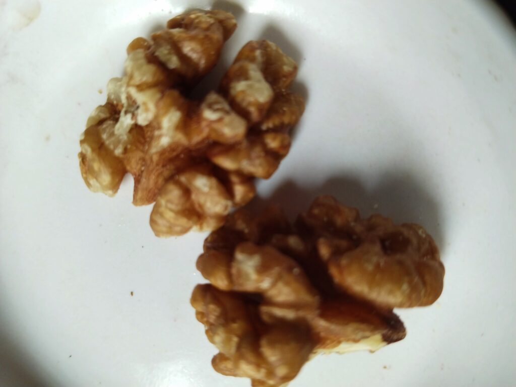 अखरोट का जादू