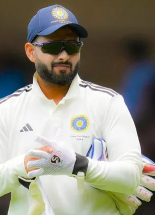 रिषभ पंत की अनोखी बैटिंग
